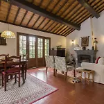 Palacio - Exclusive Villa, Caloura Vakantiehuis Água de Pau