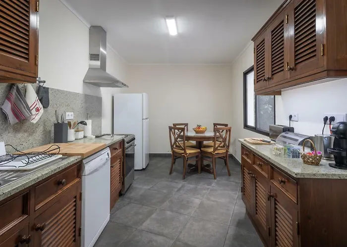 Palacio - Exclusive Villa, Caloura Água de Pau